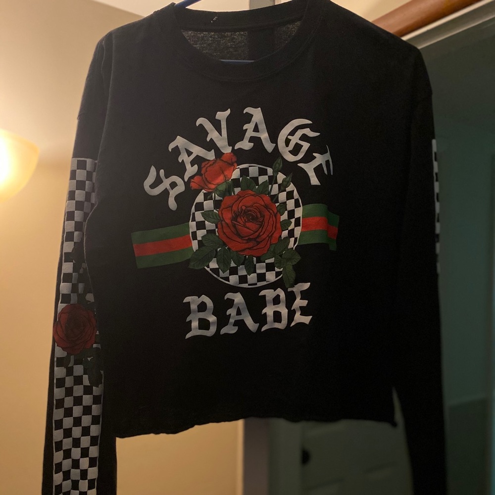 Long sleeve crop top